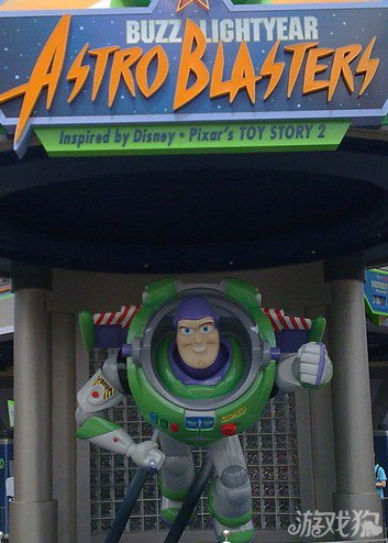 疯狂猜图绿色类似变形金刚人物介绍