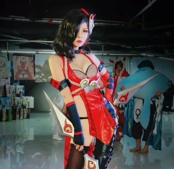 王者荣耀妩媚御姐cos,不是你记忆中的荆轲!!